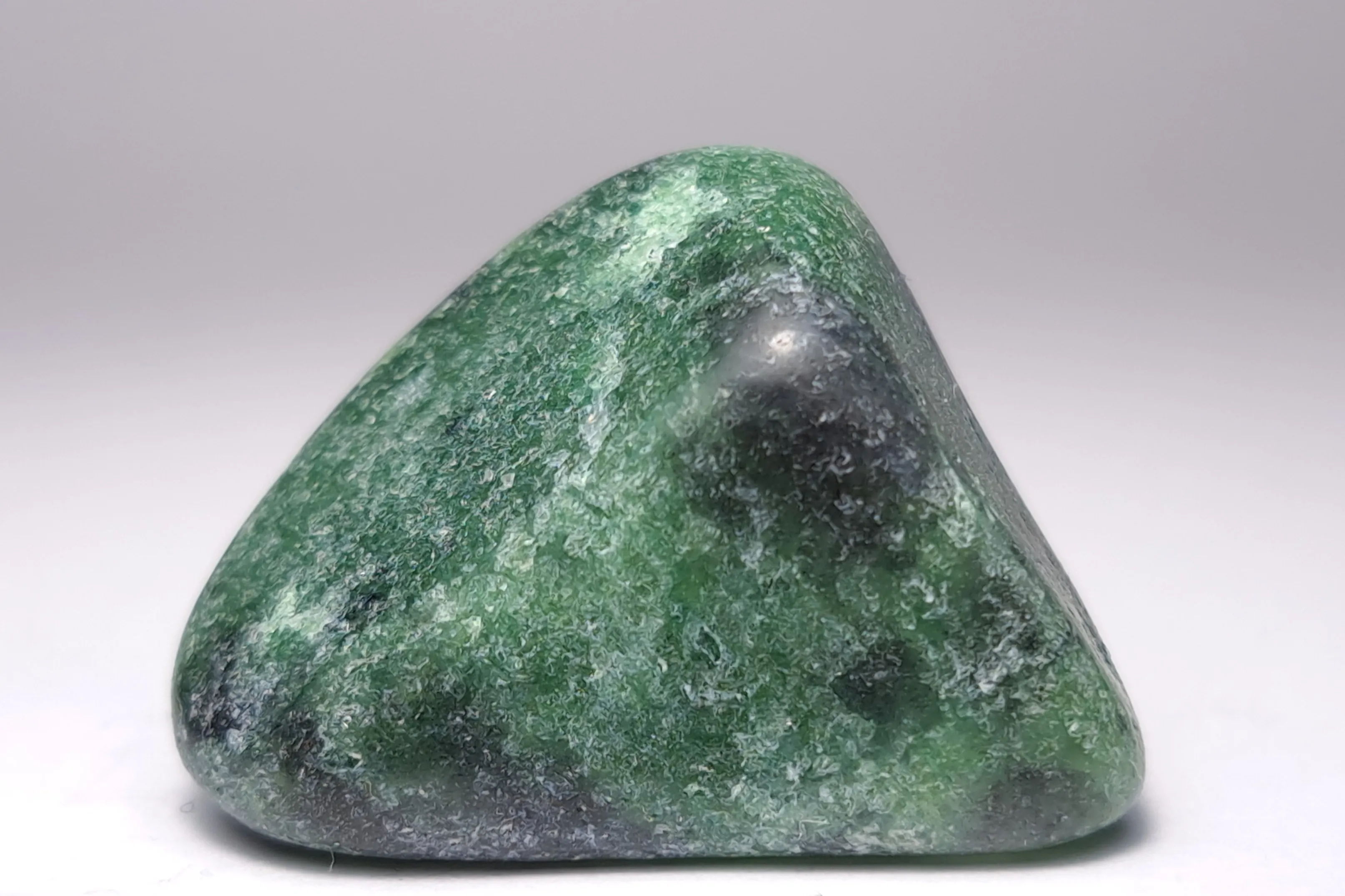 Unknown, green